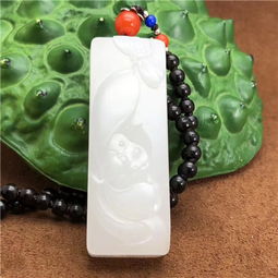 和田玉中的“年糕料” 解密一個生動術語及其價值